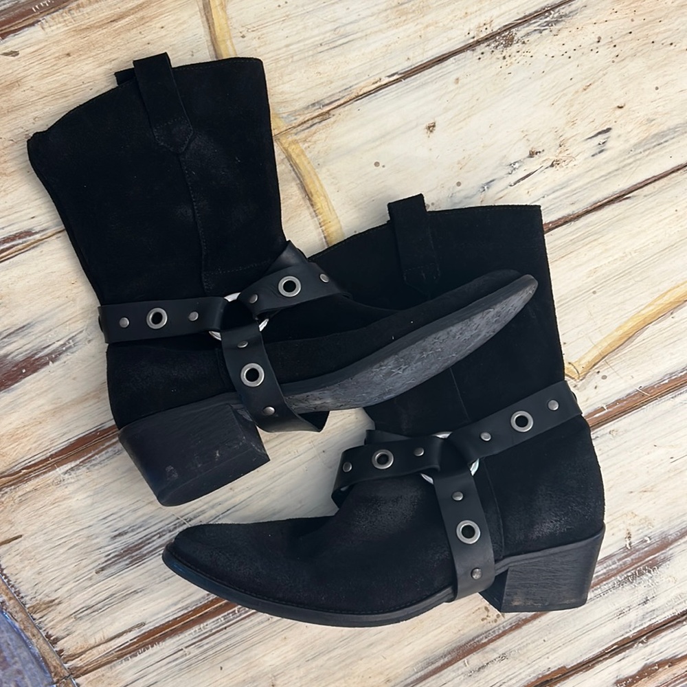 Western Free people boots